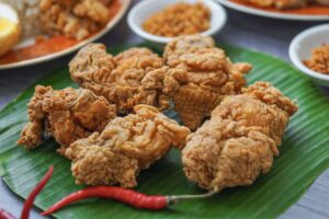 Frango à Passarinho Crocante de Boteco