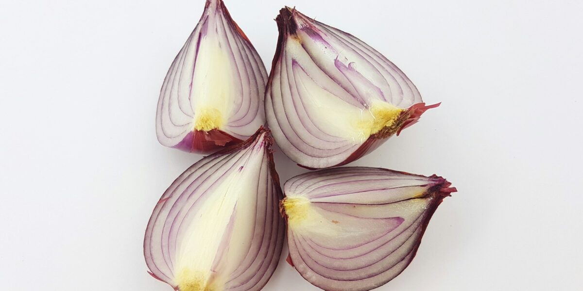 Bisteca Suína Acebolada: Macia, Dourada e Cheia de Sabor
