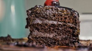 Bolo de Chocolate Simples e Fofinho