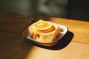 Bolo de Laranja Fofinho com Calda Cremosa