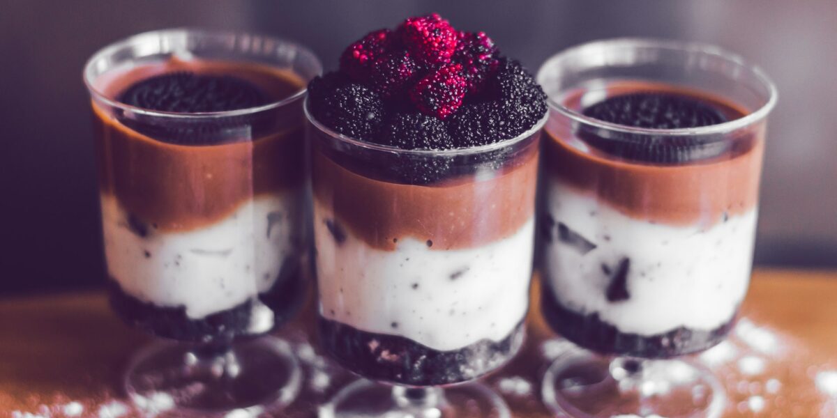 Pavê de Chocolate Cremoso: A Sobremesa que Todo Mundo Ama