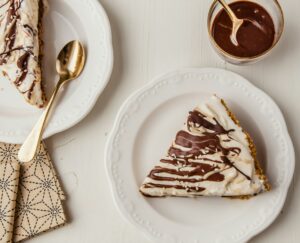 Torta Holandesa Cremosa com Camada de Chocolate