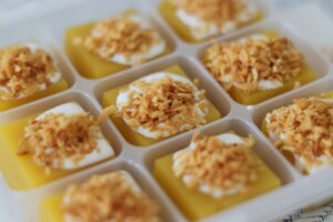 Baba de Moça Cremosa: A Sobremesa Tradicional de Coco e Gemas Que Encanta Gerações
